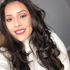 Meet your Posher, Erika